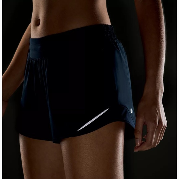 Lululemon Hotty Hot short 4” lined - Picture 8 of 13